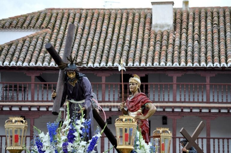 La procesión de la mañana de Viernes Santo en Tomelloso, segundo año sin procesionar. Este año en confinamiento