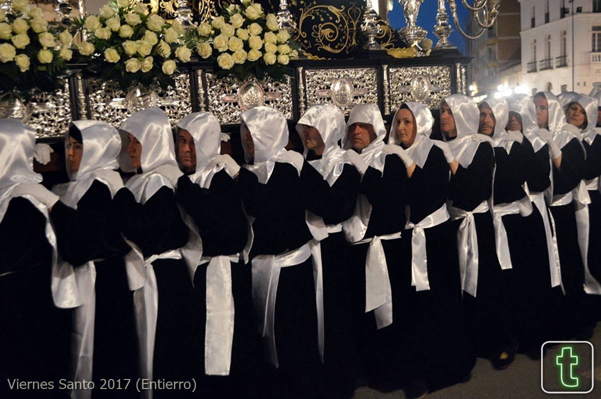 Solemnidad y devoción habrían marcado el "Entierro y Muerte de Cristo" del Viernes Santo de Tomelloso
