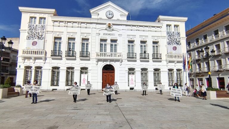 La Coordinadora por la Sanidad Pública de Tomelloso vuelve a salir a la calle para pedir un «Hospital al 100%»