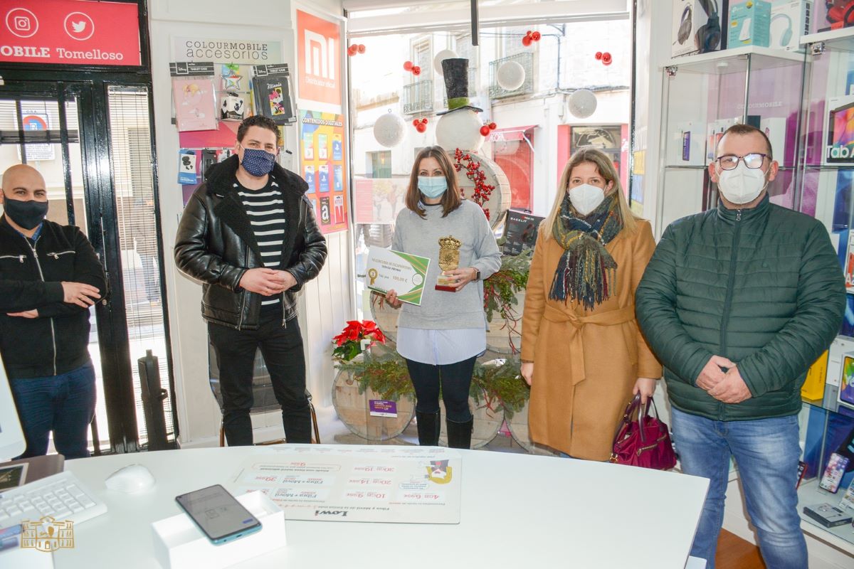 Decojardín, Tintorería Montse y Colour Mobile, ganadores del Concurso de Escaparates en Tomelloso