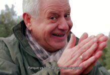 El humor y la campaña de la aceituna se unen en «Nos toca ir a varear», la nueva canción de Agustín Durán