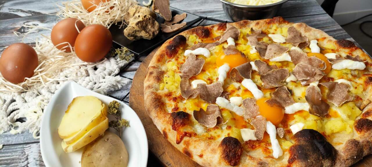 Una cocción precisa, unos sabores sorprendentes y masas muy bien trabajadas y sanas, son los secretos de una buena pizza.
