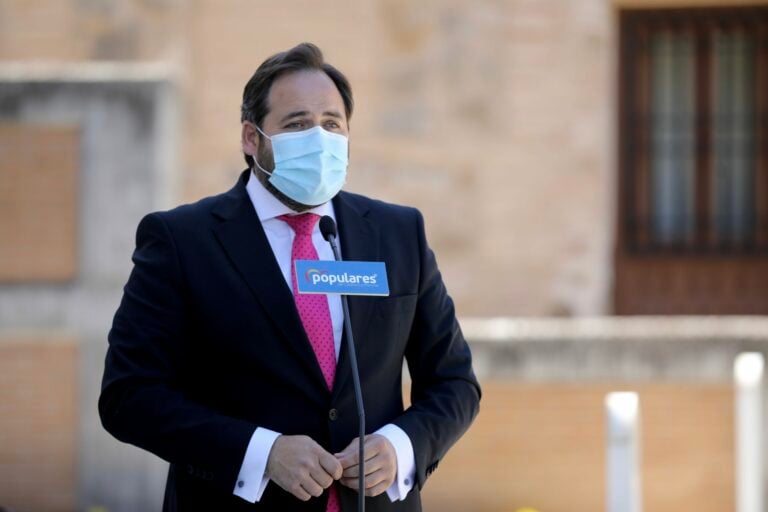 Núñez rebate la acusación de «patochadas»  atacando las «patadas» del presidente a los ciudadanos