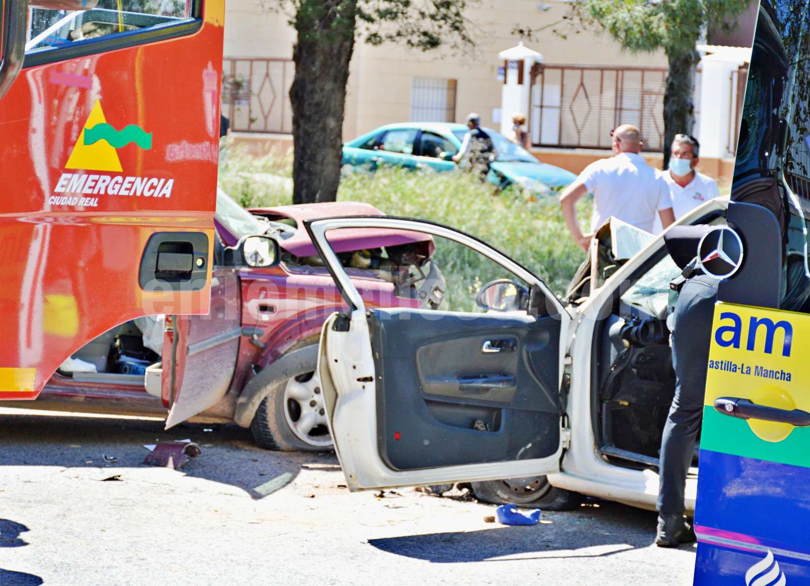 Accidente de tráfico en Tomelloso con tres vehículos implicados