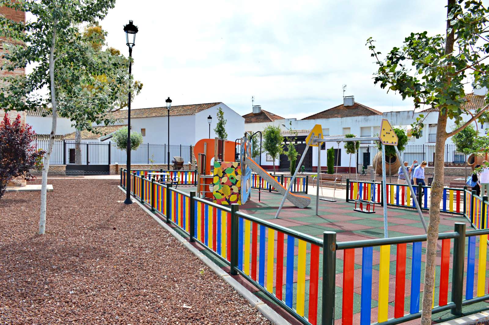 Inaugurado el parque de la Casa del Gallego de Tomelloso, de 4.500 m2