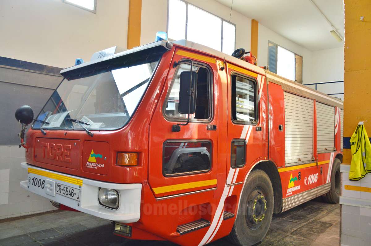 Los bomberos de Tomelloso: siempre a la espera de la llamada para protegernos