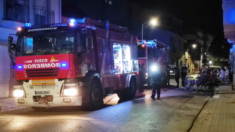 Incendio en la calle León de Tomelloso