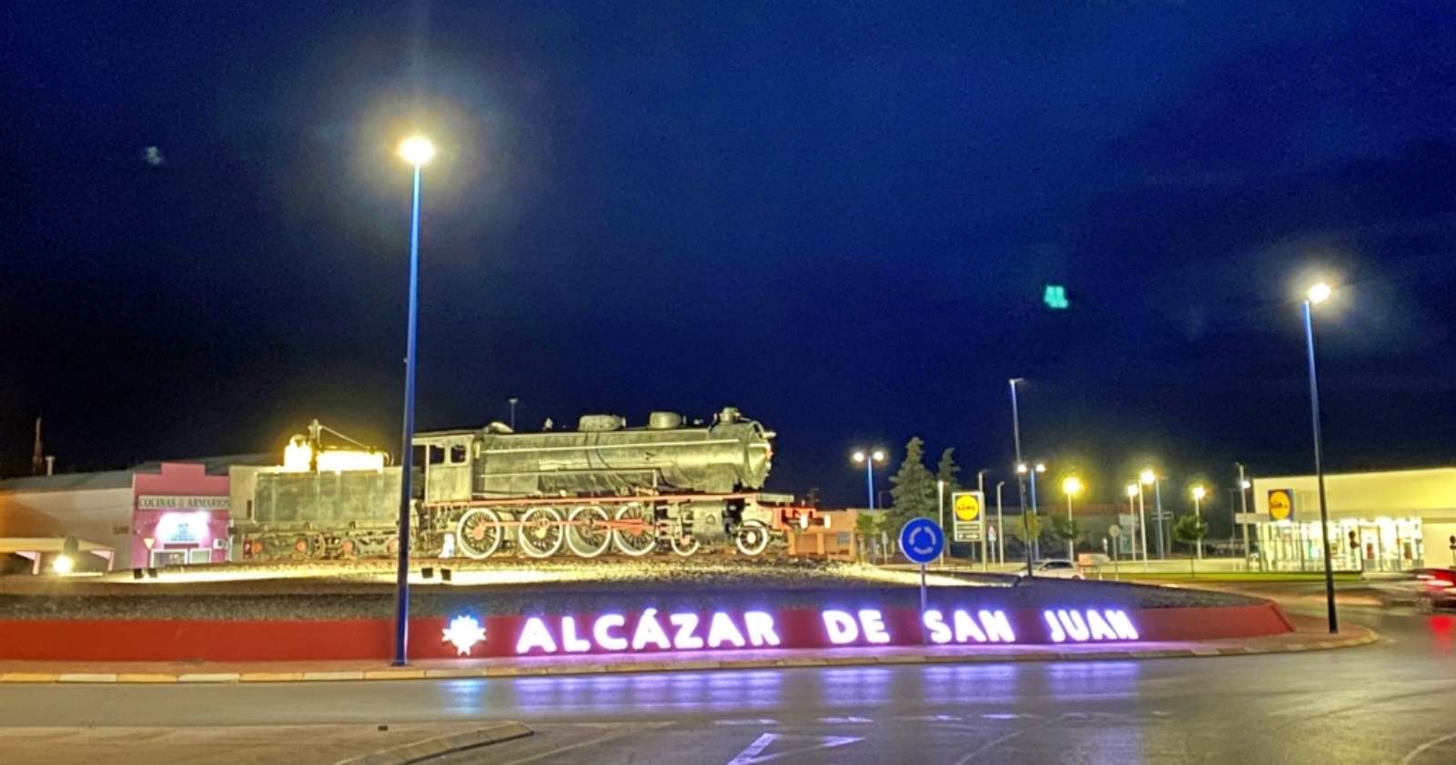 Letras luminosas para dar la bienvenida a Alcázar de San Juan