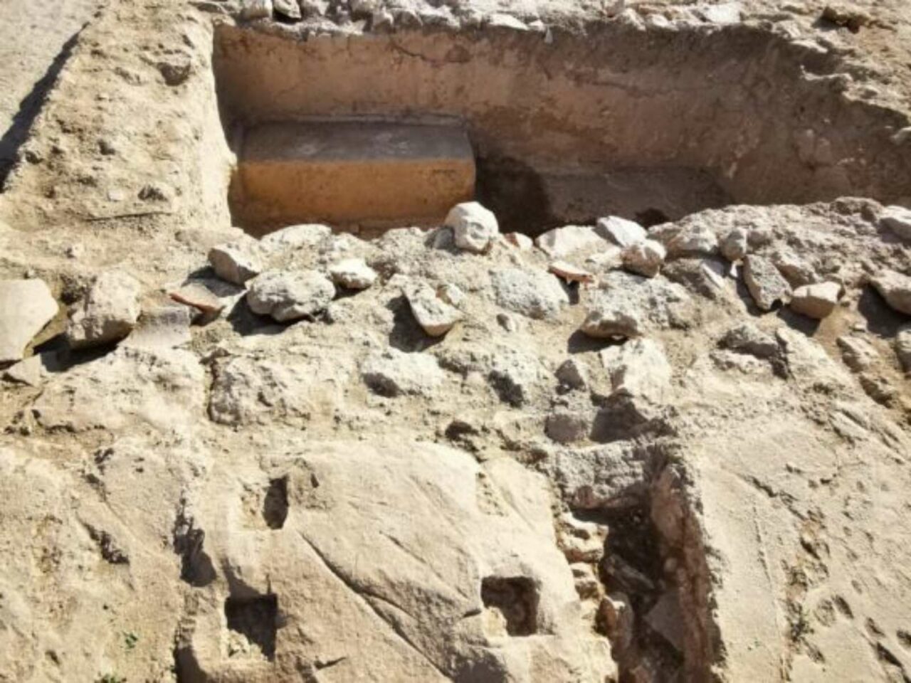 Aparecen unas ruinas romanas en las obras del mercado de abastos