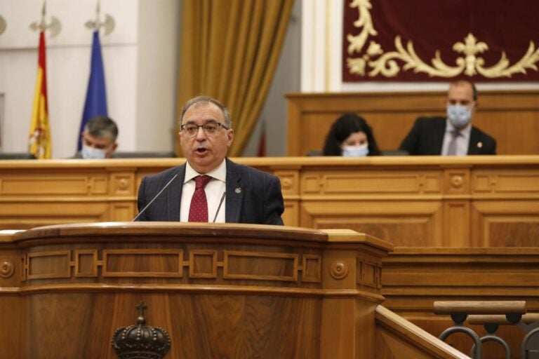 El PSOE aprueba retocar la Ley de Hacienda tras el toque de atención del TC, con los votos en contra de PP y Cs