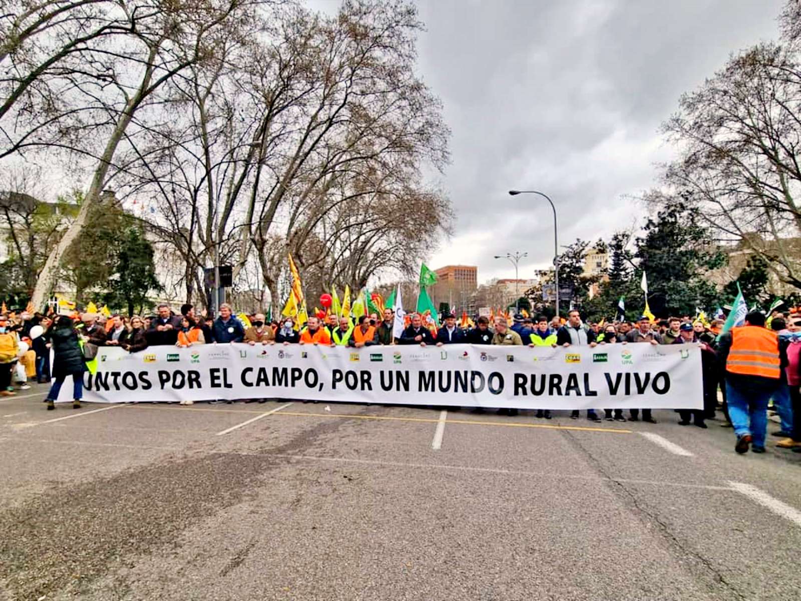 Más de 20.000 agricultores y cazadores de Castilla-La Mancha reclaman un medio rural justo