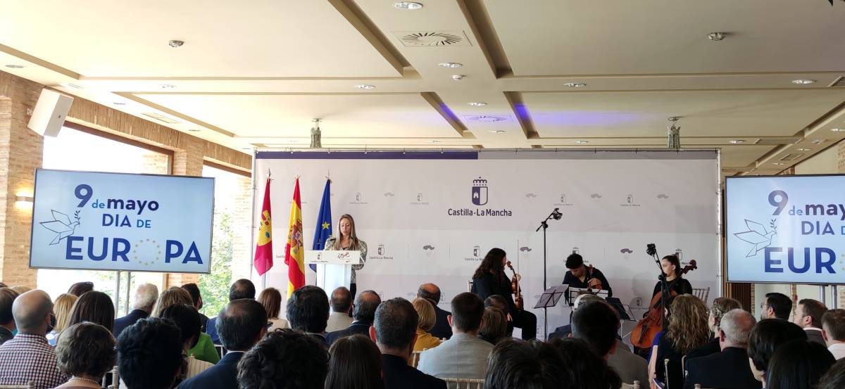El IES Eladio Cabañero acude a la conmemoración del Día de Europa en Castilla-La Mancha