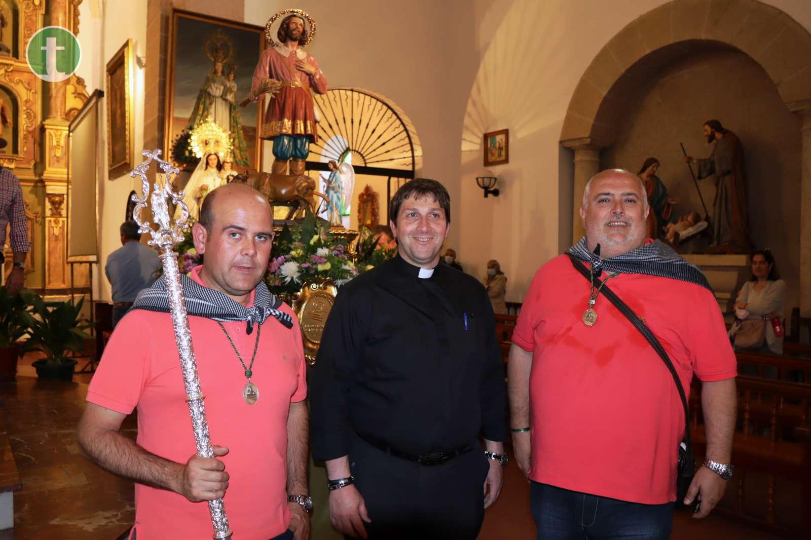 San Isidro ya está junto la Virgen de las Viñas