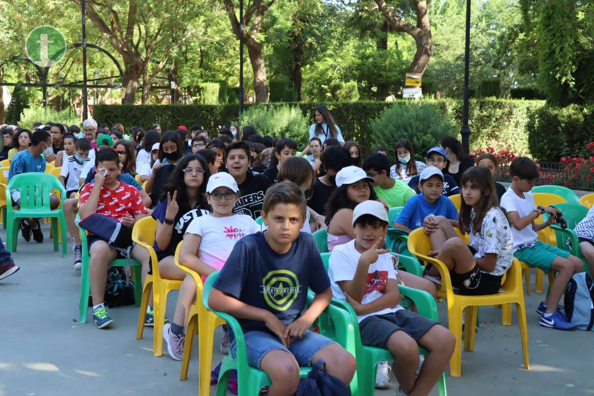 Alumnos de sexto de Primaria de Tomelloso celebran el Día Mundial del Medio Ambiente