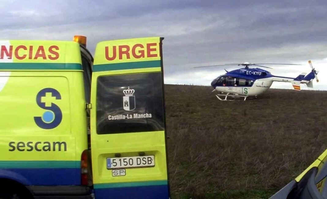 Ambulancia y helicóptero sanitario