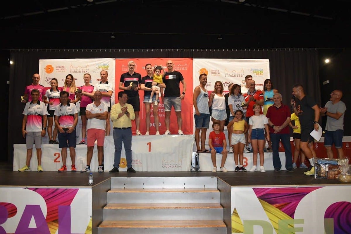 10 miembros del Atletismo Club Manchathon participaron en la 10K Corral de Calatrava