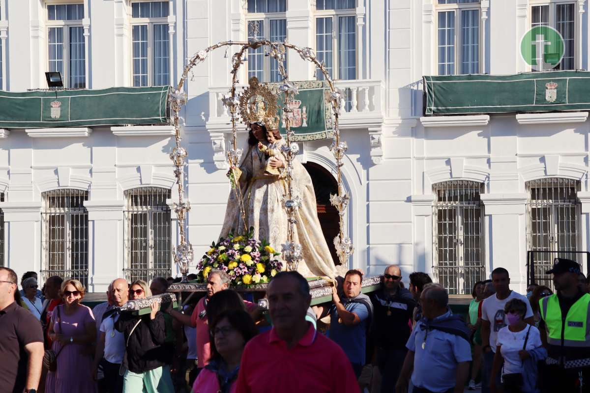 Con la Virgen de las Viñas en Tomelloso, comienza la cuenta atrás para la Feria
