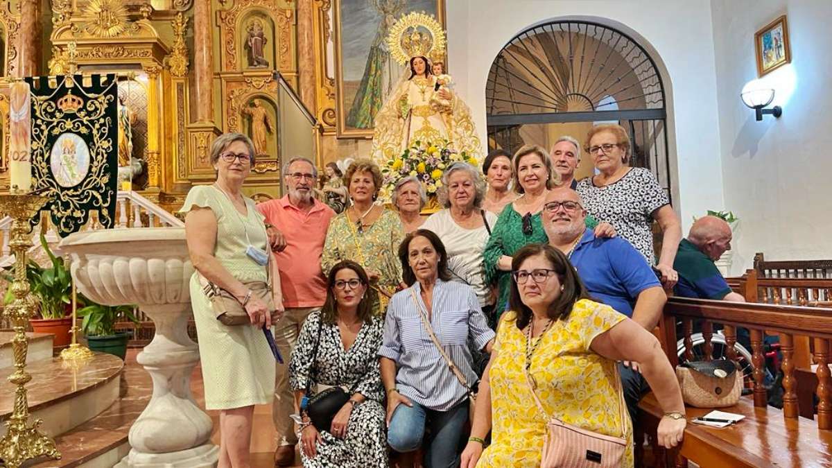 La parroquia de la Asunción acoge la unción de enfermos en presencia de la Virgen de las Viñas