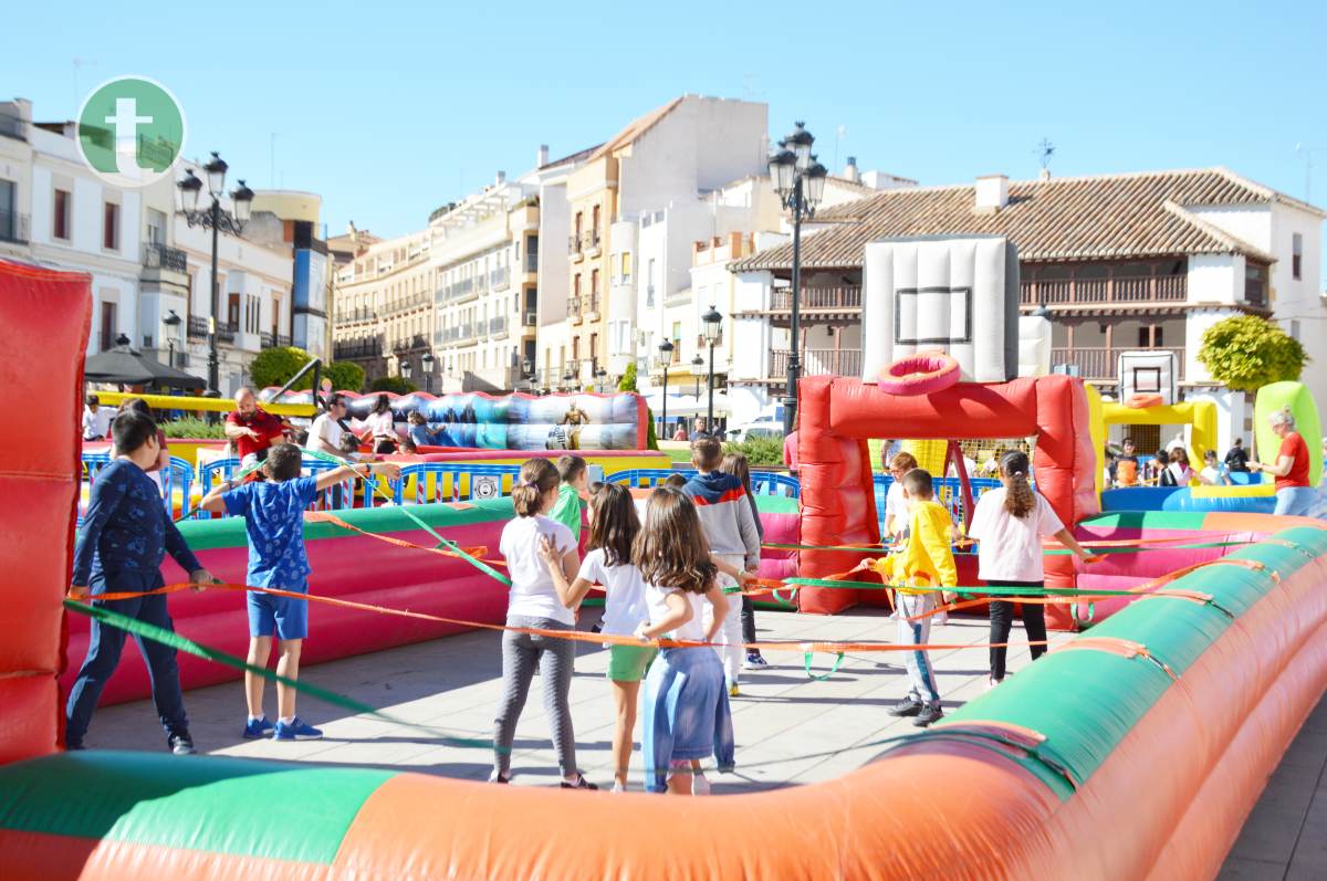 La Plaza de España acoge a centenares de niños y niñas en la Semana Europea del Deporte