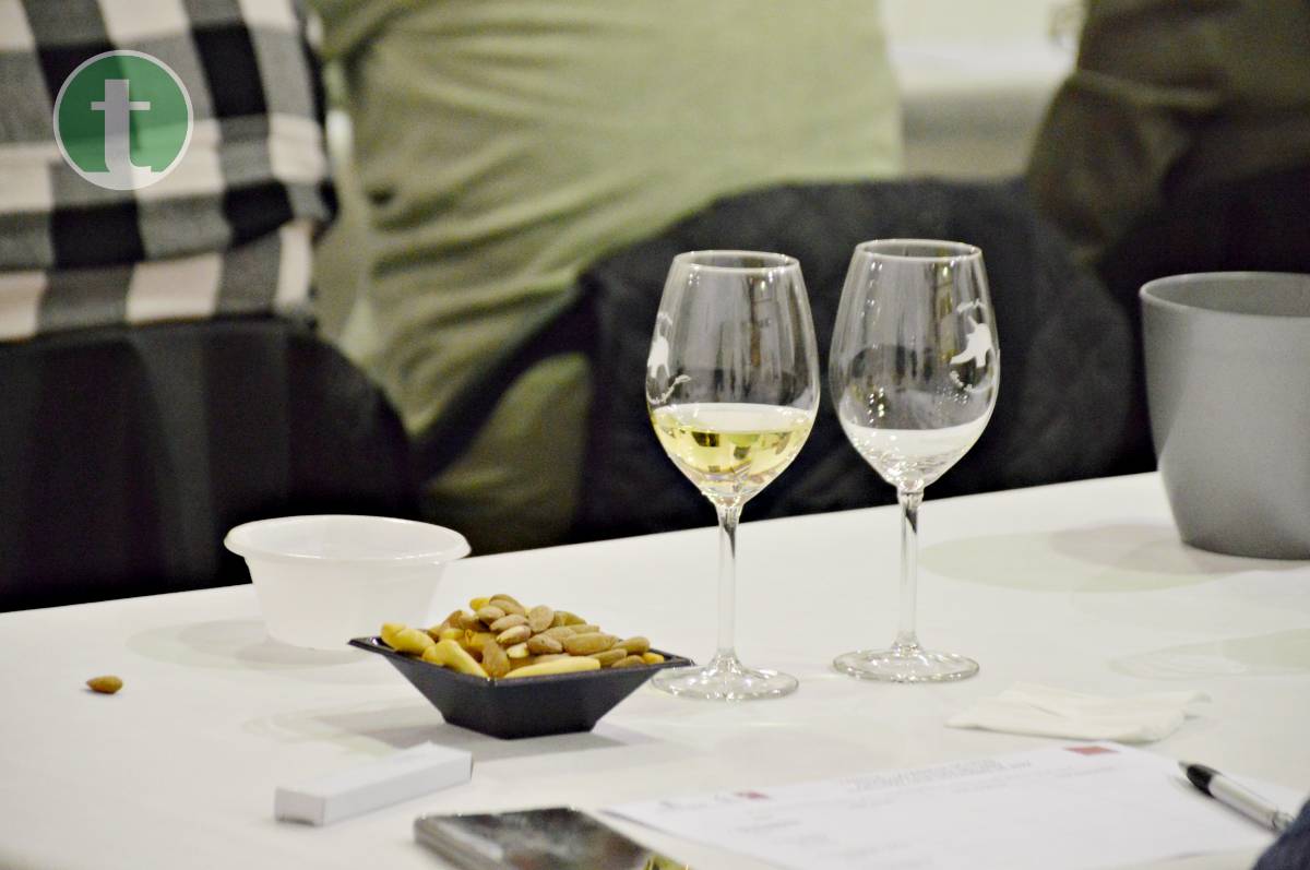 Buena acogida a la cata de vinos organizada por la Fundación 'Tierra de Viñedos' en Tomelloso