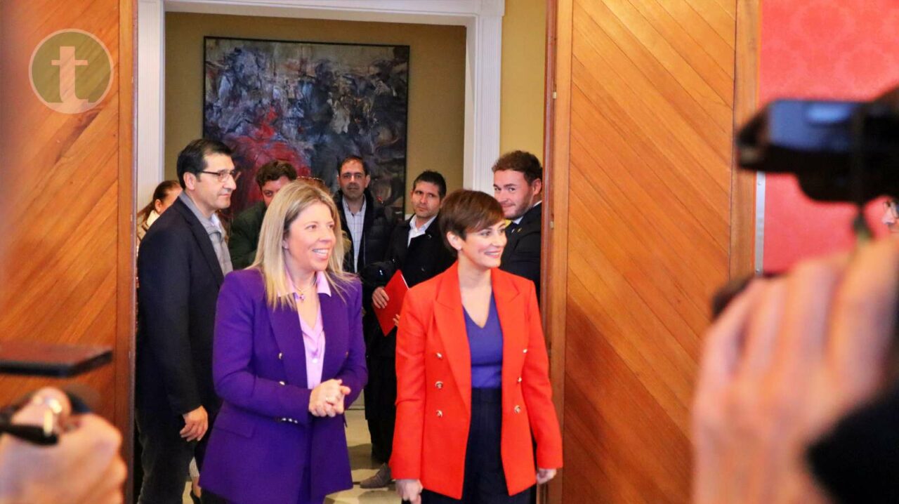 La ministra Isabel Rodríguez visita Tomelloso y anuncia la remodelación de la N-310