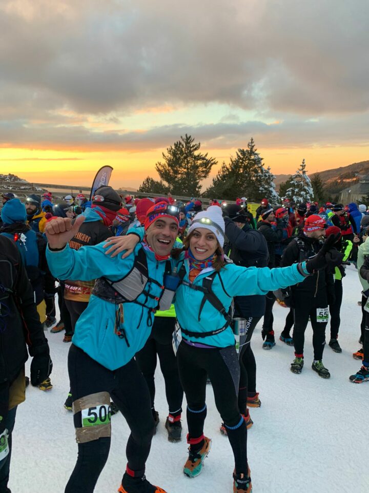 Los hermanos tomelloseros Ángel y Elena Castro participan en la Snow Running de Sierra Nevada