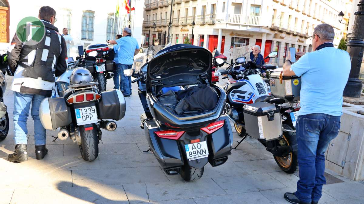 Mas de 60 grandes motos se dan cita en Tomelloso llegadas de toda España y Portugal