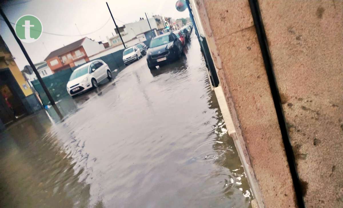 Unas intensas lluvias dejan hasta 15,6 litros por metro cuadrado este sábado en Tomelloso