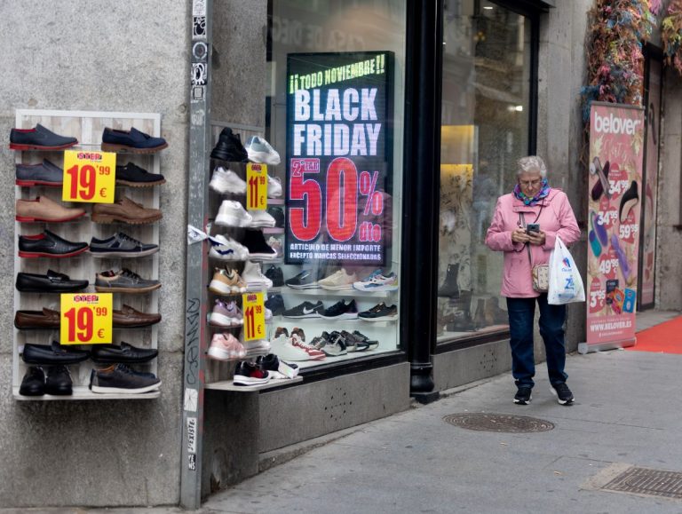 Castilla-La Mancha ofrece recomendaciones de cara al ‘Black Friday’ y ‘Cyber Monday’