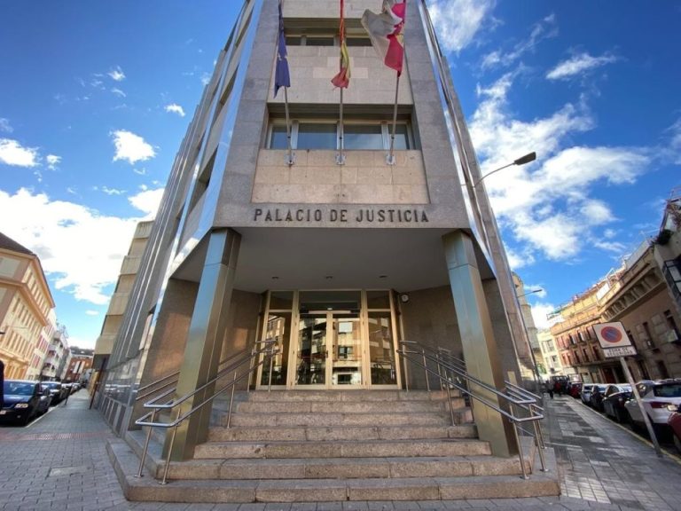 Piden cuatro años de cárcel para tres acusados de traficar con droga en Herencia y Villarrubia