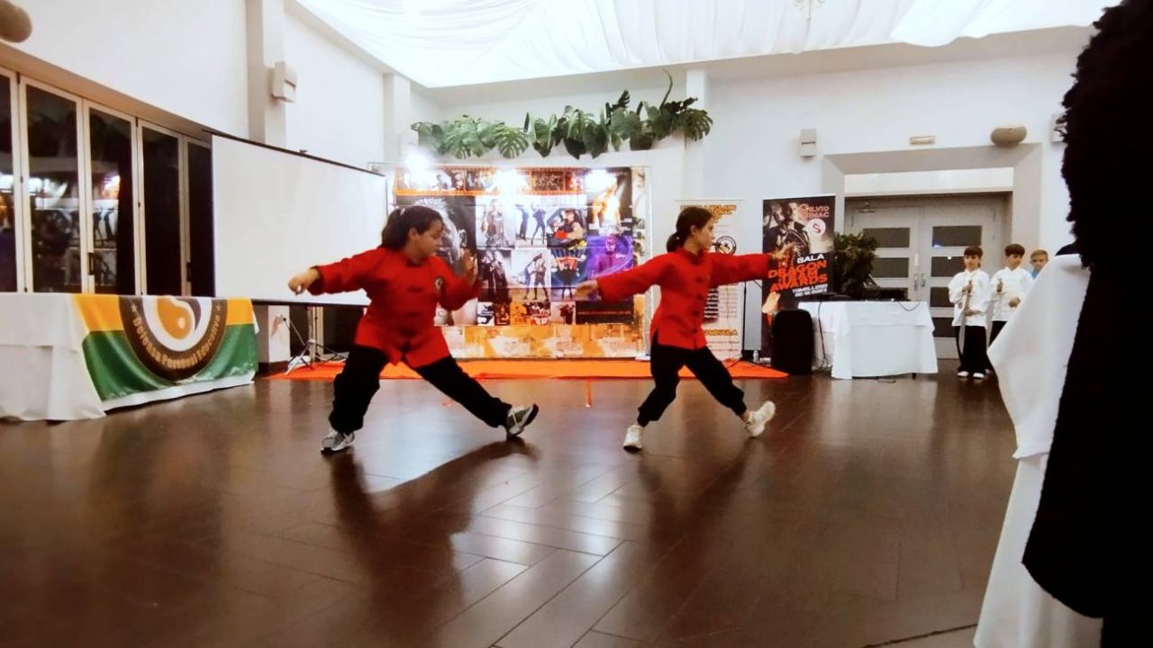 Dos maestros de las artes marciales visitaron Tomelloso en la Gala de la Escuela Wu-Lang Dragon Team