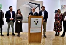 El arte se cita en la inauguración de la exposición del XXII Certamen Cultural «Virgen de las Viñas»