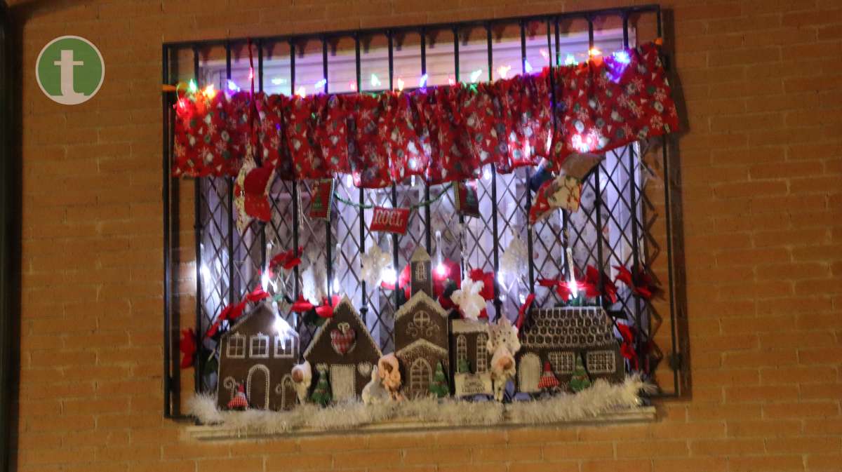 Recorremos las fachadas que participan en el III concurso de decoración navideña 2023