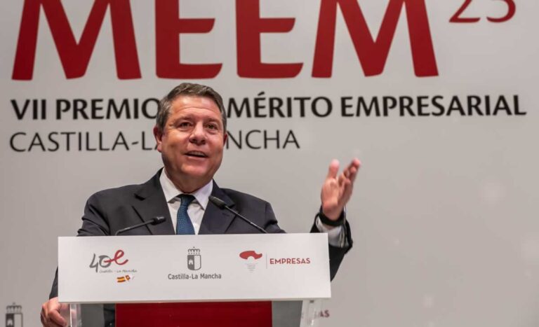 Page anuncia la aprobación el martes en Consejo de Gobierno de la oferta de empleo público de 3.300 plazas