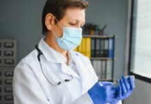 Mascarillas y teletrabajo centran el Protocolo Común contra la gripe, COVID y otros virus respiratorios