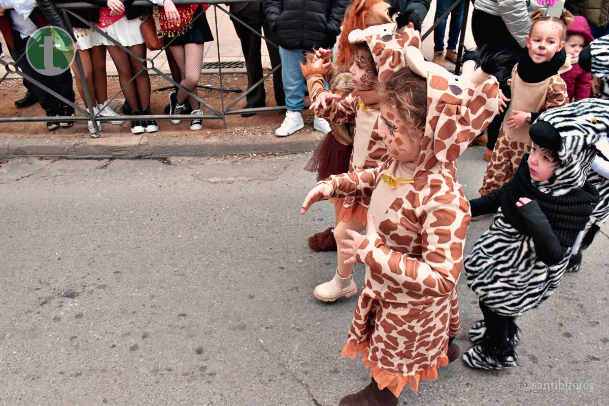 Animales y tribus africanas recorrieron las calles de Tomelloso