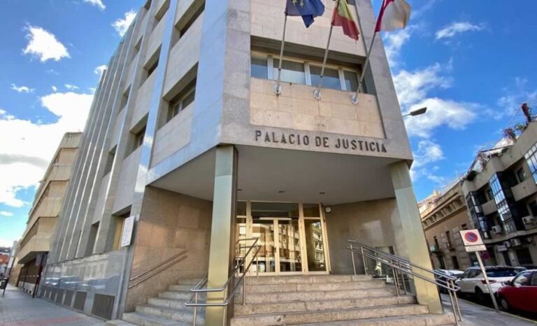Piden 39 años de cárcel para los dos cabecillas de una red de trata y prostitución en Valdepeñas