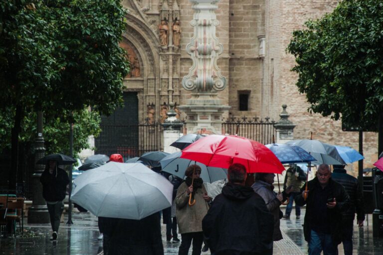 Un frente frío deja mañana nieve y lluvias hasta el miércoles