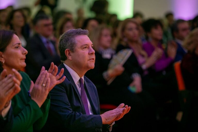 Page se alegra de que Bildu no ganara las elecciones y destaca que el PSOE de «estabilidad» al País Vasco