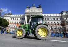 Agricultores de C-LM se sumarán a la tractorada del 11 de febrero en Madrid contra Mercosur, la PAC y la sanidad animal