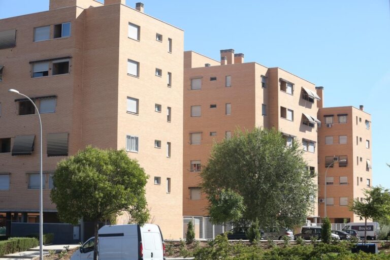 C-LM y Extremadura, las únicas comunidades donde la vivienda está por debajo de los 1.000 euros por m2