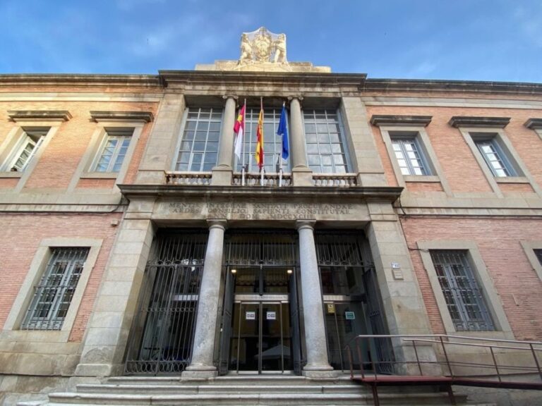 Habrá servicios mínimos en centros de mayores y residencias de C-LM ante la huelga de este miércoles