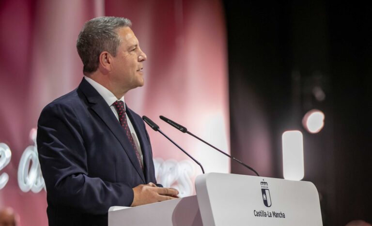 Page asegura que la región está «a punto» de conseguir un «auténtico acuerdo» para el nuevo Estatuto