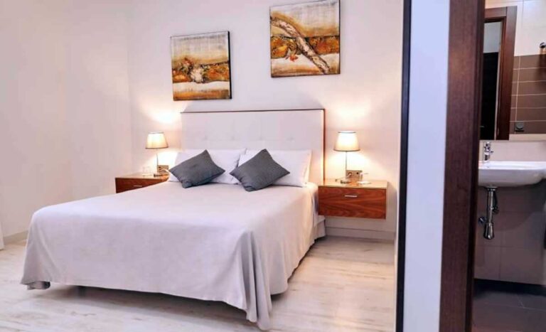 Cifra récord de viajeros en los hoteles de Castilla-La Mancha en mayo