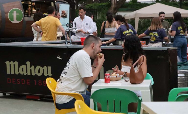 Hamburguesas gourmet, música en directo y jurado popular en Tomelloso en el II Burguer Fest