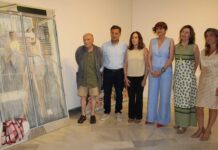 Pepe Carretero gana la XV Bienal de Artes Plásticas ‘Ciudad de Albacete’ con su obra ‘Reflejo en la ducha’