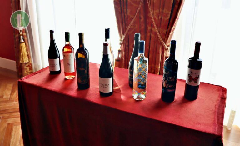 Tomelloso vuelve a destacar en los “Premios Bombo 2025” al mejor vino de Castilla-La Mancha