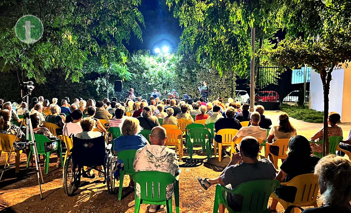 Noche mágica de música y poesía en la Ermita de San Isidro de Tomelloso