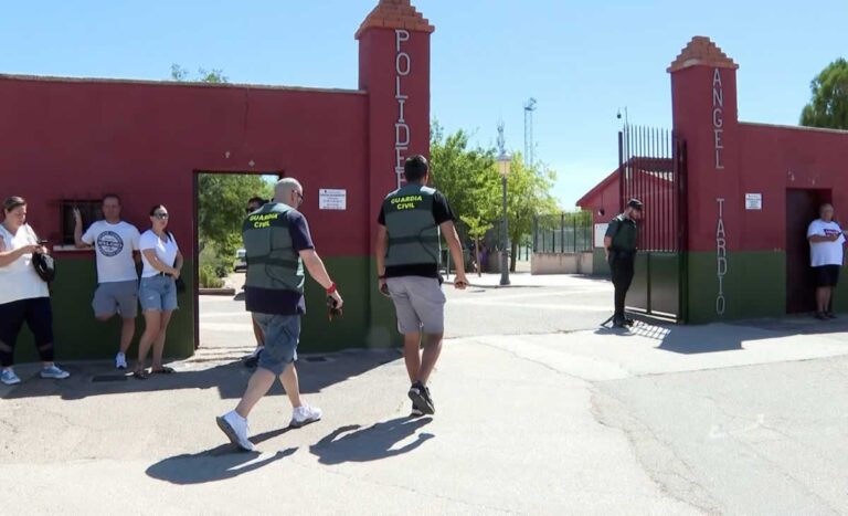 Consternación en Mocejón por el asesinato de un niño de 11 años en el campo de fútbol