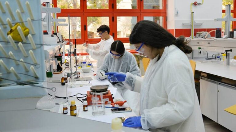 C-LM cierra 2024 con 127.766 personas desempleadas, tras acabar el año con una bajada de 7.040
